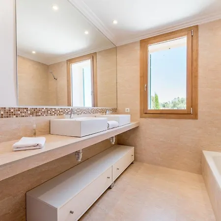 Semesterbostad Mit Privatpool Fuer 6 Personen Ca 200 Qm In Felanitx, Mallorca Suedostkueste Von Mallorca *